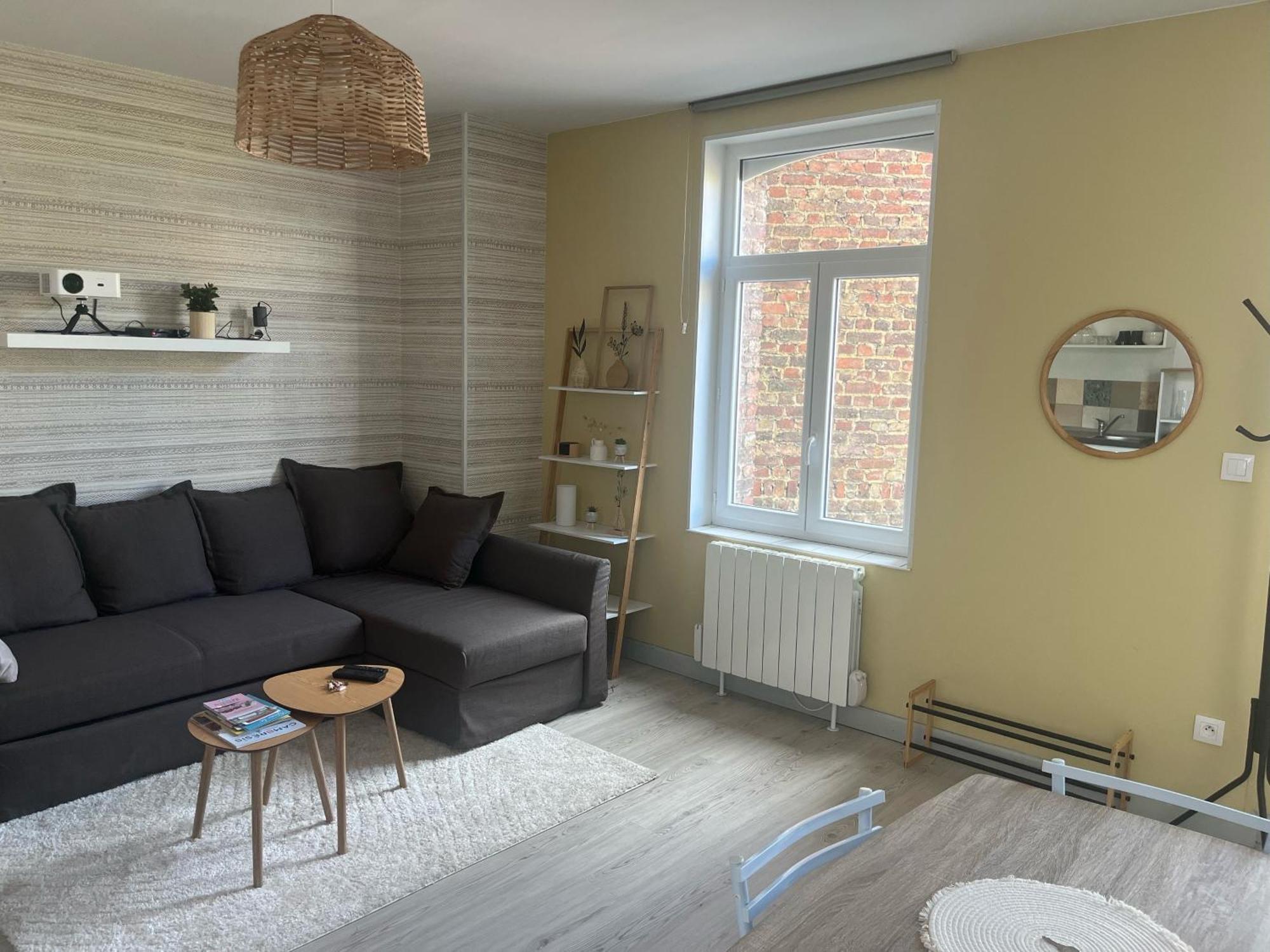 Les Betises, Duplex Hyper-Centre Apartment Cambrai Ngoại thất bức ảnh